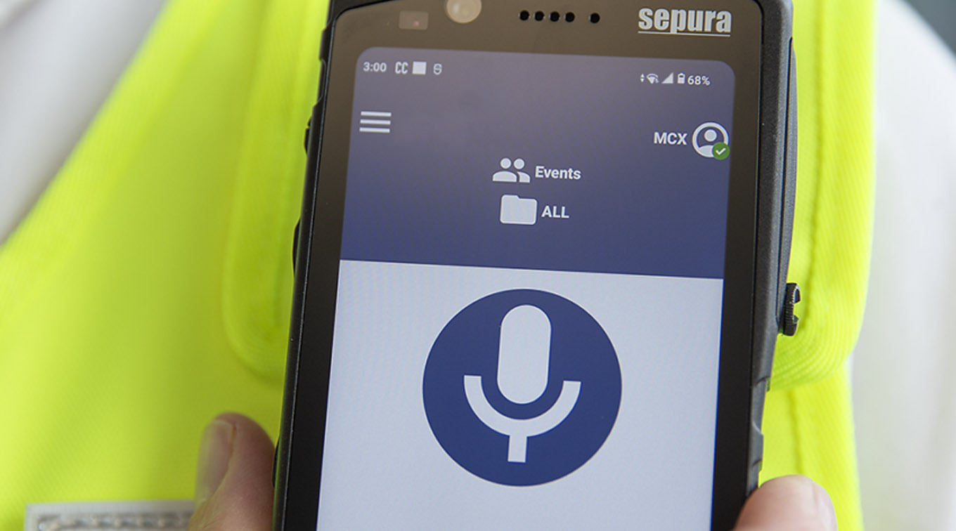 Sepura Launches Mission Critical Broadband Hand-Portable Device